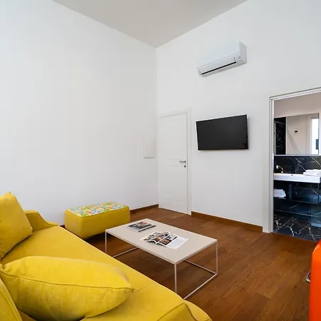 Yourhome - Casa Iovino Konukevi 3*