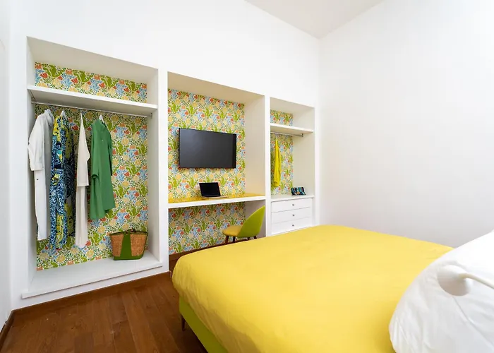 Yourhome - Casa Iovino בית הארחה 3*